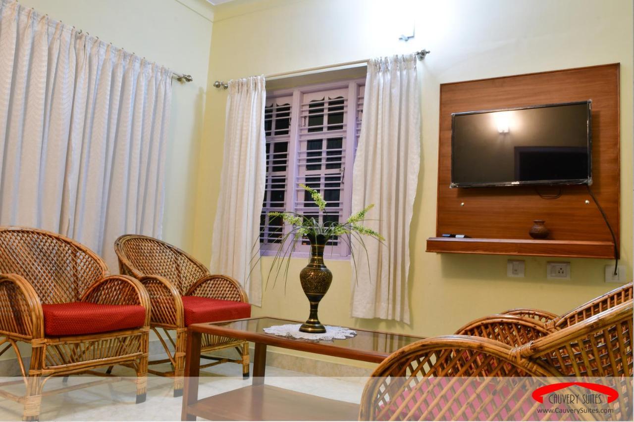 Cauvery Suites Madikeri Eksteriør billede